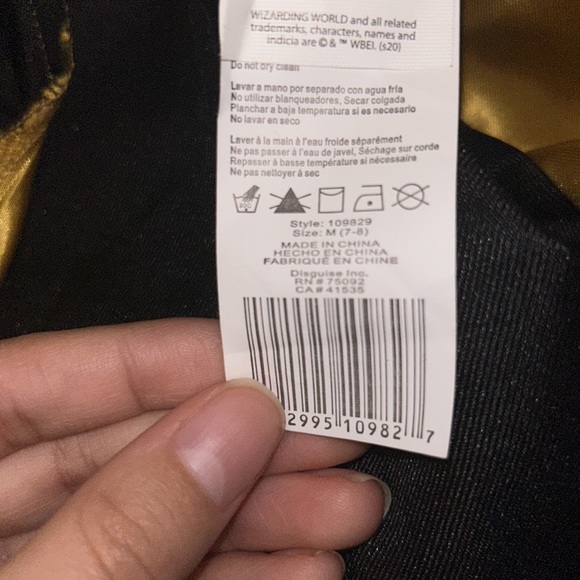 Harry Potter Robe, Official Hogwarts Wizarding World Costume Robes - Picture 11 of 11